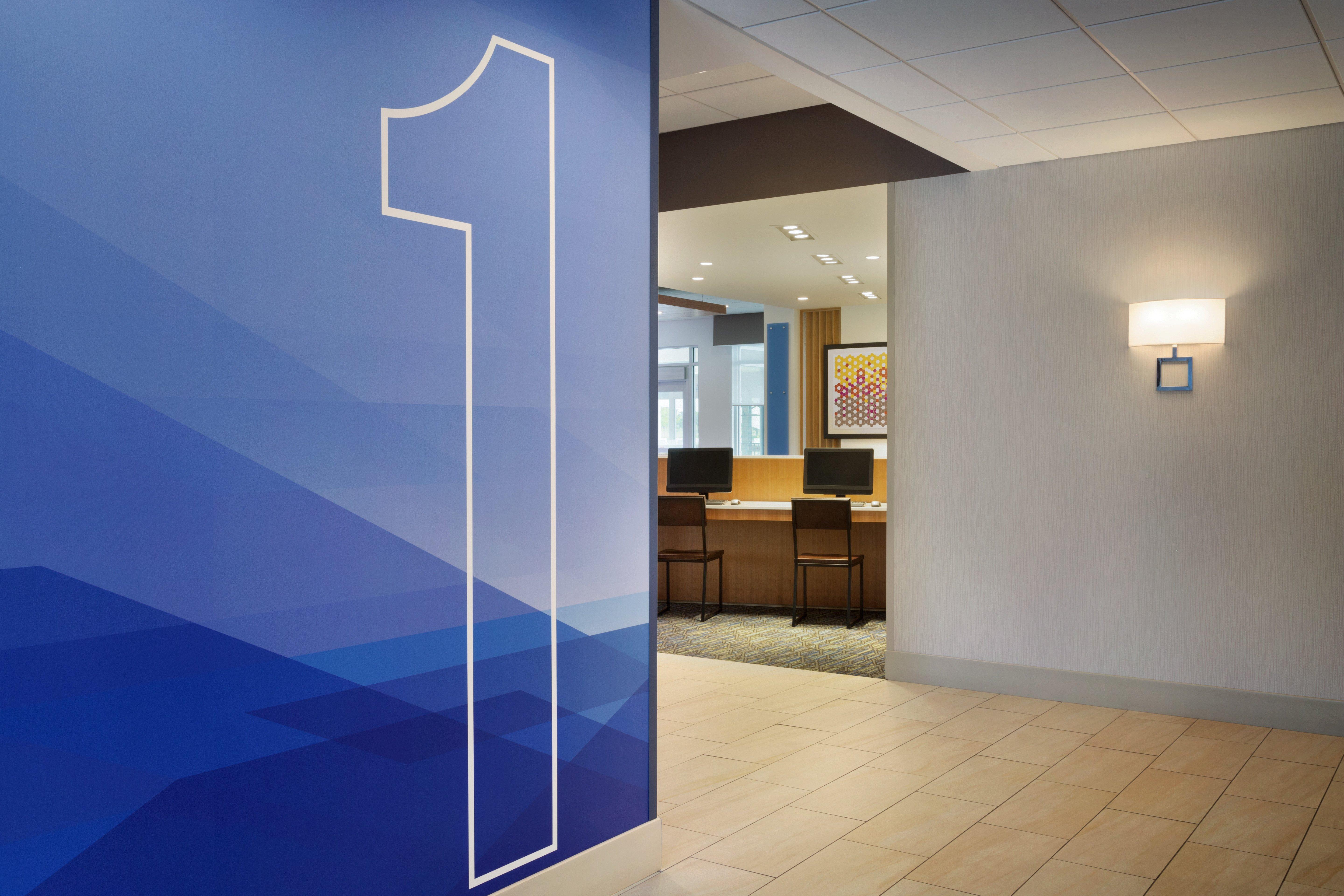Holiday Inn Express & Suites Allen Park By Ihg Экстерьер фото